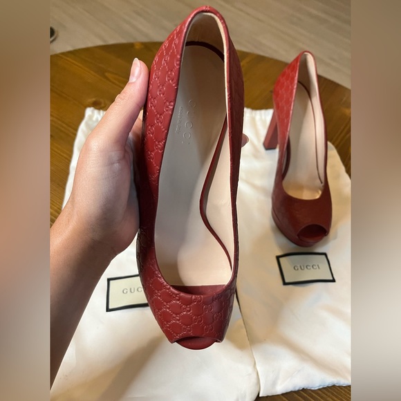 Gucci Red Leather Pumps - Picture 7 of 9